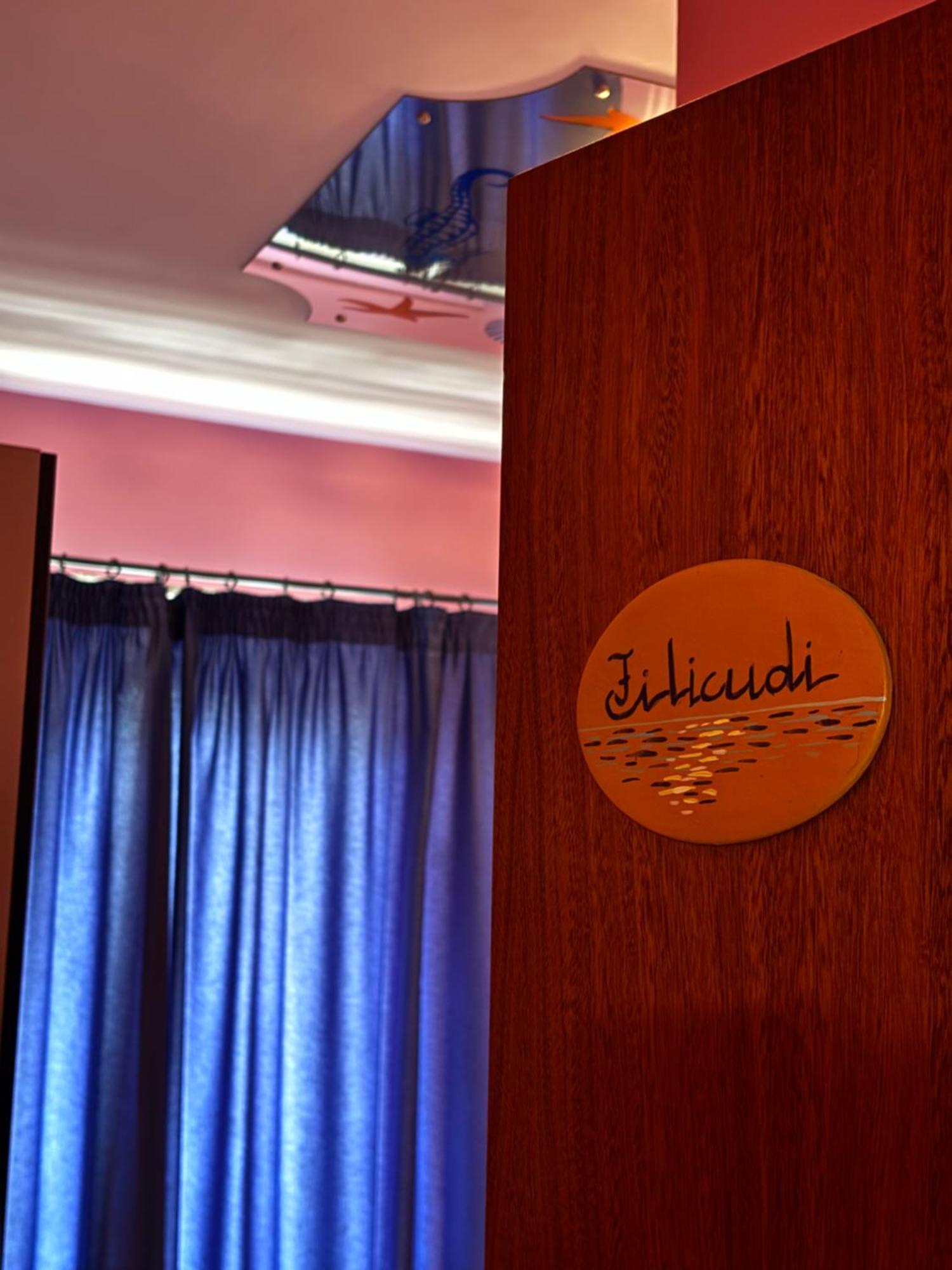 Le Soleil B&B Milazzo Bilik gambar